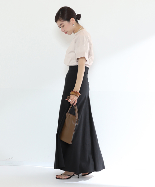 VERMEIL par iena（ヴェルメイユパーイエナ）の「【SLOANE/スローン】別注Tシャツ（Tシャツ/カットソー・レディース・ベージュ/ネイビー/スカイブルー・FREE）」の5枚目の写真