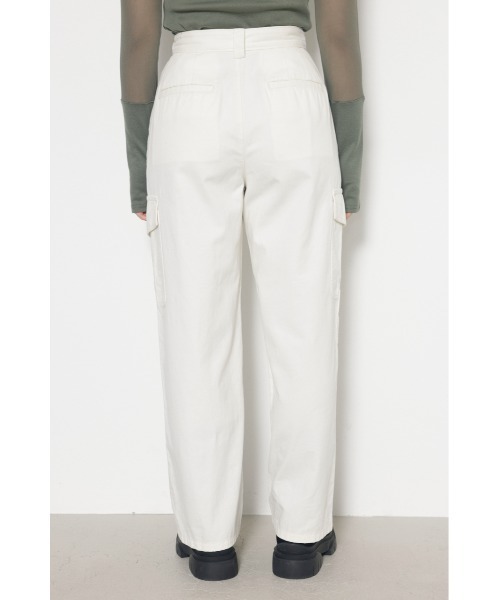 LAGUA GEM(ラグアジェム)の「ZIP SLIT カーゴパンツ(カーゴパンツ・レディース・ブラック/アイボリー・SMALL/X-SMALL/MEDIUM)」の15枚目の写真