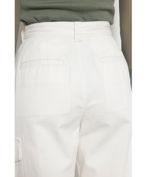 LAGUA GEM(ラグアジェム)の「ZIP SLIT カーゴパンツ(カーゴパンツ・レディース・ブラック/アイボリー・SMALL/X-SMALL/MEDIUM)」の8枚目の写真