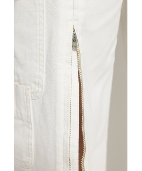 LAGUA GEM(ラグアジェム)の「ZIP SLIT カーゴパンツ(カーゴパンツ・レディース・ブラック/アイボリー・SMALL/X-SMALL/MEDIUM)」の3枚目の写真
