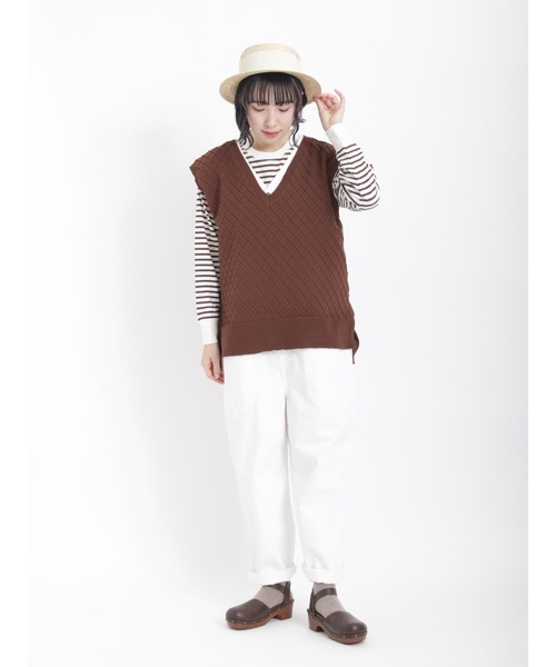 Samansa Mos2(サマンサ モスモス)の「柄アソートロングTシャツ(Tシャツ/カットソー・レディース・オフホワイト/ブラック/キナリ/チャコール・フリ-)」の11枚目の写真