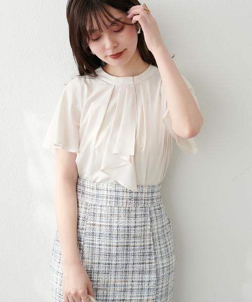 natural couture(ナチュラルクチュール)の「スカーフボータイフレア袖ブラウス(シャツ/ブラウス・レディース・イエロー系その他/グレイッシュベージュ/アイボリー/その他1/その他2/ネイビー/ミント/ブラウン/その他4・FREE)」の12枚目の写真