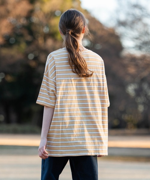 OUTDOOR PRODUCTS APPAREL(アウトドアプロダクツアパレル)の「マルチボーダーBIG ビッグシルエット Tシャツ(Tシャツ/カットソー・レディース・グリーン/イエロー/ネイビー/ベージュ・FREE)」の6枚目の写真