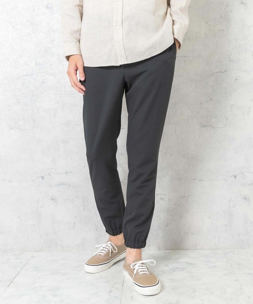 URBAN RESEARCH ROSSO MEN（アーバンリサーチロッソメン）の「『XLサイズあり』ハイパフォーマンスアーバンジョガーパンツ（その他パンツ・メンズ・チャコールグレー/モカ/ネイビー/ブラック・SMALL/LARGE/MEDIUM/X-LARGE）」の2枚目の写真