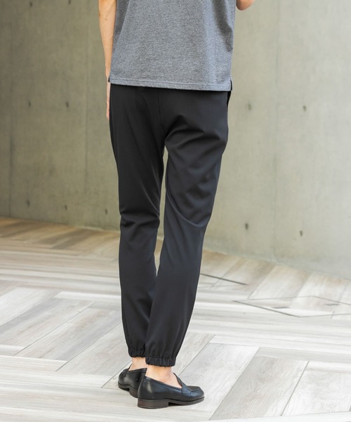 URBAN RESEARCH ROSSO MEN（アーバンリサーチロッソメン）の「『XLサイズあり』ハイパフォーマンスアーバンジョガーパンツ（その他パンツ・メンズ・チャコールグレー/モカ/ネイビー/ブラック・SMALL/LARGE/MEDIUM/X-LARGE）」の21枚目の写真