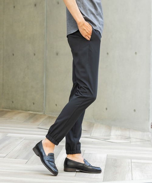 URBAN RESEARCH ROSSO MEN（アーバンリサーチロッソメン）の「『XLサイズあり』ハイパフォーマンスアーバンジョガーパンツ（その他パンツ・メンズ・チャコールグレー/モカ/ネイビー/ブラック・SMALL/LARGE/MEDIUM/X-LARGE）」の20枚目の写真