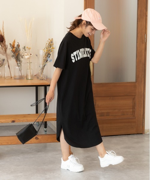 ad thie（アドティエ）の「ロゴスウェット プリント スリット入り 半袖Tシャツ ワンピース（ワンピース・レディース・ブラック/グリーン/チャコール/スカイブルー/ダークブラウン/ブルーグレー/ベビーピンク/ブラウン・FREE/LL）」の17枚目の写真