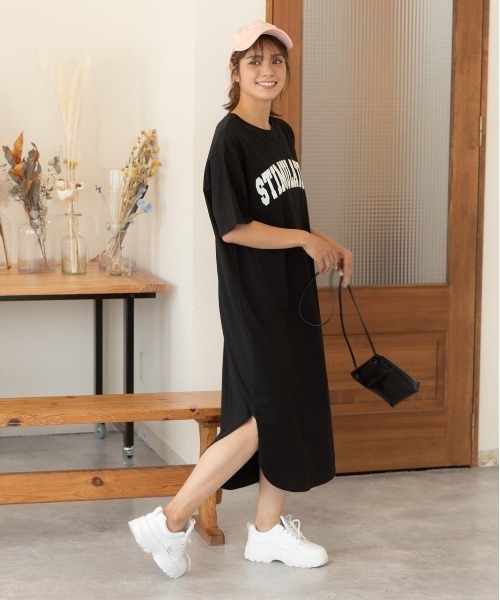 ad thie（アドティエ）の「ロゴスウェット プリント スリット入り 半袖Tシャツ ワンピース（ワンピース・レディース・ブラック/グリーン/チャコール/スカイブルー/ダークブラウン/ブルーグレー/ベビーピンク/ブラウン・FREE/LL）」の16枚目の写真