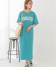 ad thie（アドティエ）の「ロゴスウェット プリント スリット入り 半袖Tシャツ ワンピース（ワンピース）」