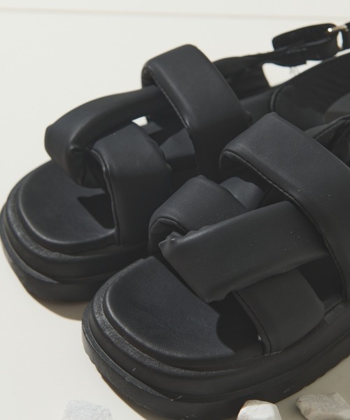 Solace（ソレイス）の「ヘビーソールニュアンスクッションサンダル（サンダル・レディース・ブラック・M/L）」の13枚目の写真