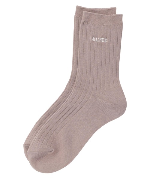 MILKFED.(ミルクフェド)の「BASIC LOGO SOCKS(ソックス/靴下・レディース・チャコール/ベージュ/ライトピンク/ホワイト・ONE SIZE)」の1枚目の写真
