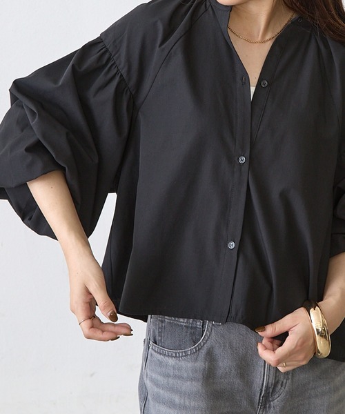 Shelly island（シェリーアイランド）の「ボリューム袖クロップドブラウス（シャツ/ブラウス・レディース・ホワイト/ブラック・FREE）」の19枚目の写真