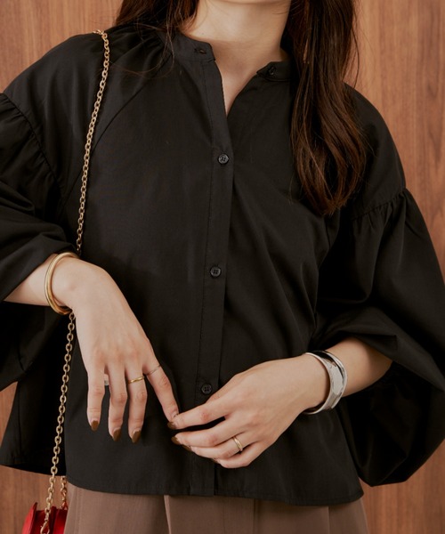 Shelly island（シェリーアイランド）の「ボリューム袖クロップドブラウス（シャツ/ブラウス・レディース・ホワイト/ブラック・FREE）」の14枚目の写真