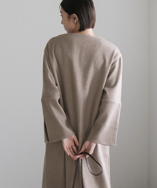 select MOCA(セレクトモカ)の「キーネックスリットスリーブワンピース(ワンピース・レディース・カーキオリーブ/ブラック/グレイッシュベージュ・FREE)」の11枚目の写真