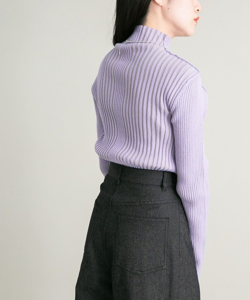 KBF（ケイビーエフ）の「illi　ランダムRIBハイネックニット（ニット/セーター・レディース・ベージュ/ライトグレー/ブルー/ブラック/ラベンダー・ONE）」の19枚目の写真