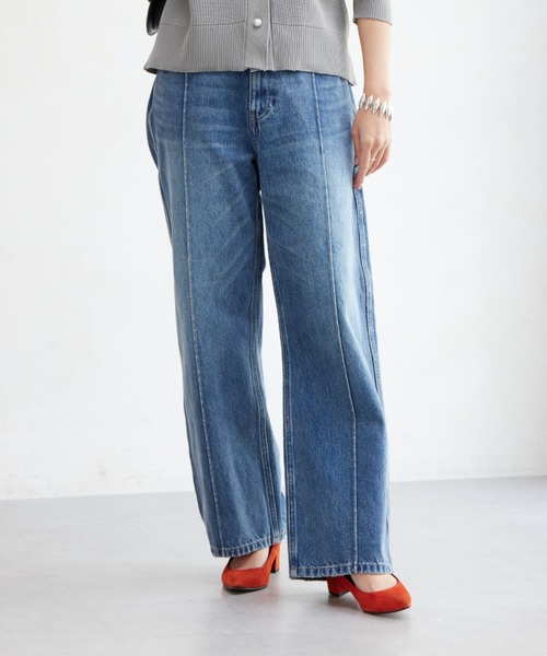 Chez toi（シェトワ）の「ピンタックワイドストレートデニム（デニムパンツ・レディース・サックスブルー/インディゴブルー・MEDIUM/SMALL）」の3枚目の写真
