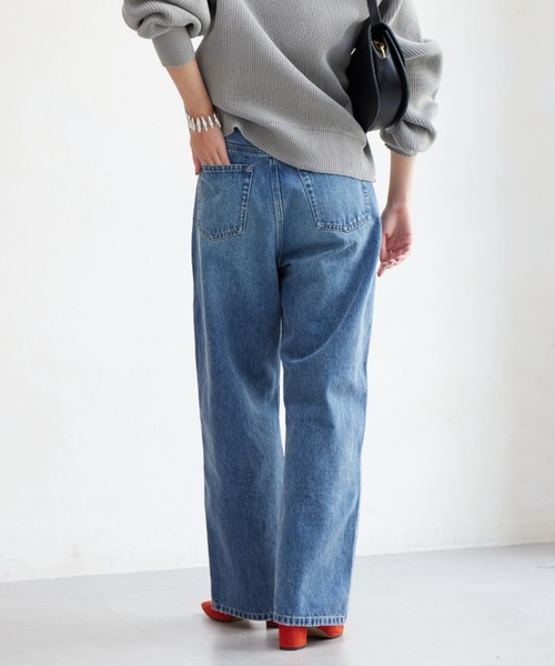 Chez toi（シェトワ）の「ピンタックワイドストレートデニム（デニムパンツ・レディース・サックスブルー/インディゴブルー・MEDIUM/SMALL）」の7枚目の写真