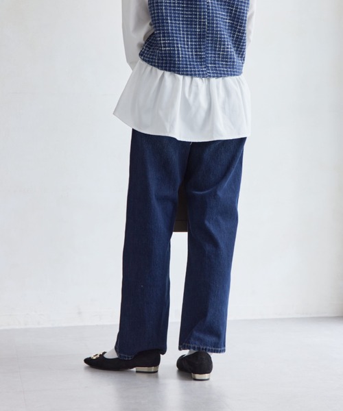 Chez toi（シェトワ）の「ピンタックワイドストレートデニム（デニムパンツ・レディース・サックスブルー/インディゴブルー・MEDIUM/SMALL）」の20枚目の写真