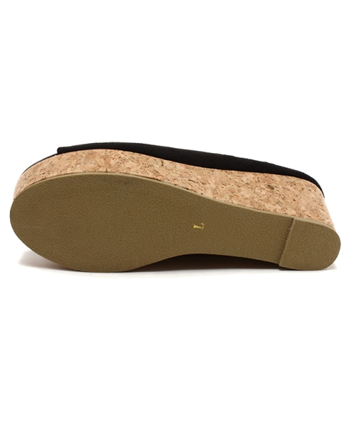 DISCOAT(ディスコート)の「【Discoat】コルクウェッジサボ(サンダル・レディース・ブラック/ベージュ・MEDIUM/LARGE)」の4枚目の写真