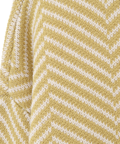 SOFFITTO（ソフィット）の「6Gヘリンボーン柄プルオーバーニット(取り扱い店舗限定)（ニット/セーター・レディース・ベージュ系その他/グリーン系その他/ブラック系その他・FREE）」の8枚目の写真