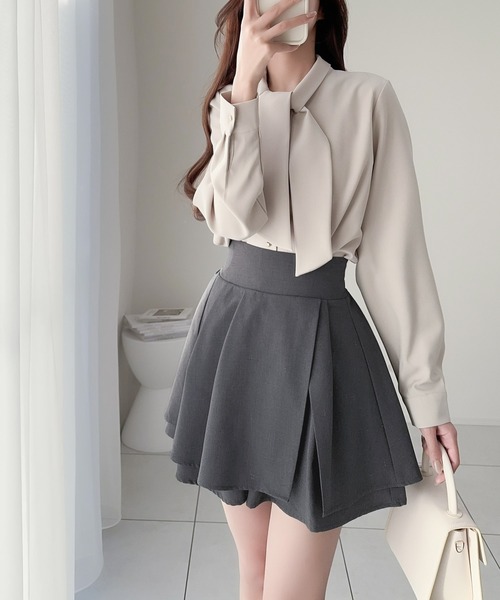 mily bilet(ミウィビレット)の「【mily bilet】メリハリのあるルックスが叶う。スリットデザインスカパン(スカート・レディース・グレー/ブラック・LARGE/MEDIUM/SMALL/X-LARGE)」の4枚目の写真