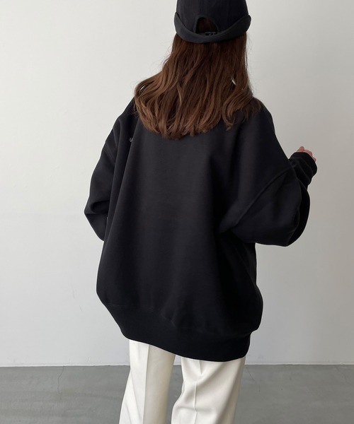 CANAL JEAN（キャナルジーン）の「1975 TOKYO　Peak起毛トレーナー（スウェット・レディース・ブラック/アッシュ/セージグリーン・LARGE/X-LARGE）」の5枚目の写真