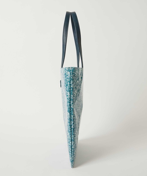 KATHARINE HAMNETT LONDON （キャサリンハムネットロンドン）の「KATHARINE HAMNETT LONDON/キャサリンハムネットロンドン オリジナル総花柄 スリムトートバッグ 83KH14（トートバッグ・レディース・ピンク/ブルー・FREE）」の4枚目の写真