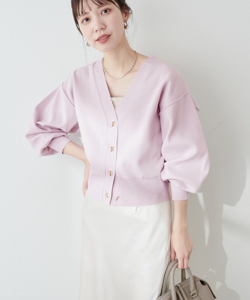 natural couture(ナチュラルクチュール)の「プチプラハトメバー釦カーデ(カーディガン/ボレロ・レディース・サックスブルー/アイボリー/ライトグレー/ラベンダー/グレイッシュベージュ/ブラック/チャコールグレー/ボルドー・FREE)」の7枚目の写真