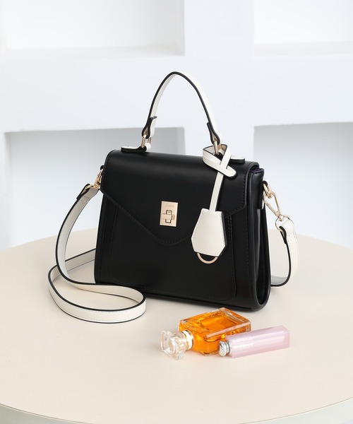 jouetie（ジュエティ）の「【jouetie/ジュエティ】キーハウス付き スムースフラップショルダーバッグ（ショルダーバッグ・レディース・ダークグリーン/ブラック/シルバー/オフホワイト・FREE）」の3枚目の写真