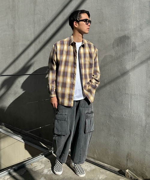 CIAOPANIC(チャオパニック)の「【ユニセックス】オンブレチェックシャツ(シャツ/ブラウス・レディース・ホワイト/イエロー/オレンジ/ブラック/サックスブルー/グレー/ブルー・MEDIUM/LARGE)」の11枚目の写真