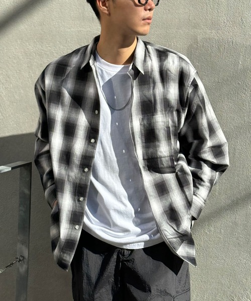 CIAOPANIC(チャオパニック)の「【ユニセックス】オンブレチェックシャツ(シャツ/ブラウス・レディース・ホワイト/イエロー/オレンジ/ブラック/サックスブルー/グレー/ブルー・MEDIUM/LARGE)」の12枚目の写真