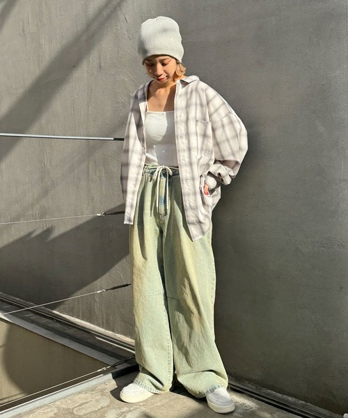 CIAOPANIC(チャオパニック)の「【ユニセックス】オンブレチェックシャツ(シャツ/ブラウス・レディース・ホワイト/イエロー/オレンジ/ブラック/サックスブルー/グレー/ブルー・MEDIUM/LARGE)」の9枚目の写真