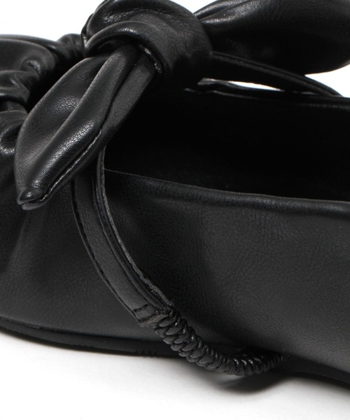 niko and...（ニコアンド）の「オリジナルリボンギャザーパンプス（パンプス・レディース・アイボリー/ブラック/ゴールド・LARGE/MEDIUM）」の8枚目の写真