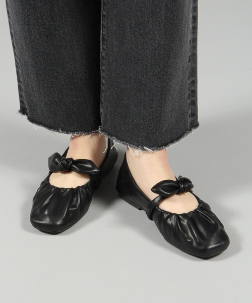 niko and...（ニコアンド）の「オリジナルリボンギャザーパンプス（パンプス・レディース・アイボリー/ブラック/ゴールド・LARGE/MEDIUM）」の15枚目の写真