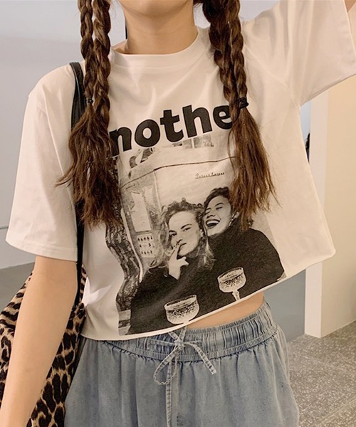 ALTROSE（アルトローズ）の「Ｔシャツ アナザー ショート丈 半袖 ヴィンテージ（Tシャツ/カットソー・レディース・グレー/ホワイト/ブラック・FREE）」の2枚目の写真