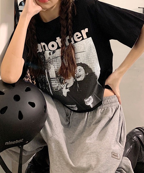 ALTROSE（アルトローズ）の「Ｔシャツ アナザー ショート丈 半袖 ヴィンテージ（Tシャツ/カットソー・レディース・グレー/ホワイト/ブラック・FREE）」の12枚目の写真