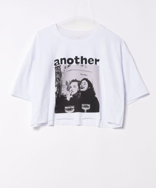 ALTROSE（アルトローズ）の「Ｔシャツ アナザー ショート丈 半袖 ヴィンテージ（Tシャツ/カットソー・レディース・グレー/ホワイト/ブラック・FREE）」の4枚目の写真