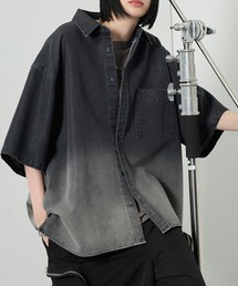 Alfred Alex(�A���t���b�h�A���b�N�X)�́yAlfred Alex�z�I�[�o�[�T�C�Y���B���e�[�W���C�N�f�j���V���c(�V���c/�u���E�X)