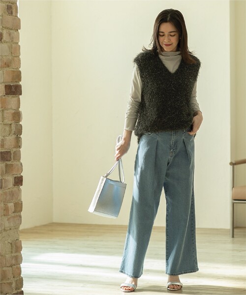 OPAQUE.CLIP（オペークドットクリップ）の「◆ラメシャギーニットベスト【洗濯機洗い可】（ベスト・レディース・ブルー系その他7/ライトグレー系5/チャコール/ベージュ系9・38/36/40）」の15枚目の写真