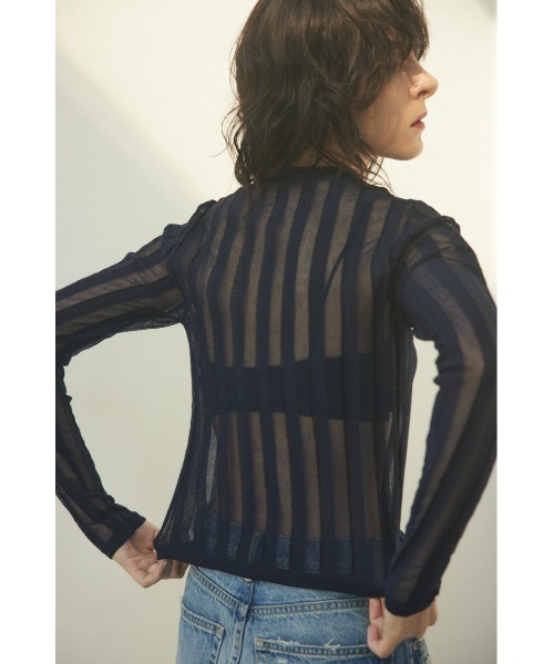 BLACK BY MOUSSY(ブラックバイマウジー)の「sheer stripe tops(シアーストライプトップス)(ニット/セーター・レディース・ネイビー/ブルー/オフホワイト/オレンジ・FREE)」の20枚目の写真