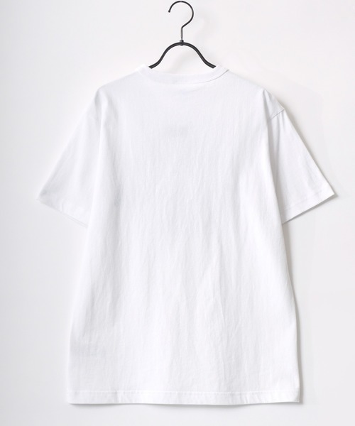 Champion(チャンピオン)の「Champion/チャンピオン コットンUSA カレッジロゴプリント ワンポイント刺繍 半袖Tシャツ/リンガーT/レディース メンズ(Tシャツ/カットソー・メンズ・ネイビー/ホワイト/ホワイト系その他/ホワイト系その他3/ホワイト系その他2/ホワイト系その他4/グリーン/イエロー/ブルー系その他/ブラック・M/L/XL)」の18枚目の写真