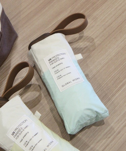 GLOBAL WORK（グローバルワーク）の「晴雨遮光折り畳み日傘/987674（折りたたみ傘・レディース・ブルー/イエロー/ミント/パープル/ベージュ/ブラック/ホワイト×ブラック/ホワイト×グレー・ONE SIZE）」の5枚目の写真