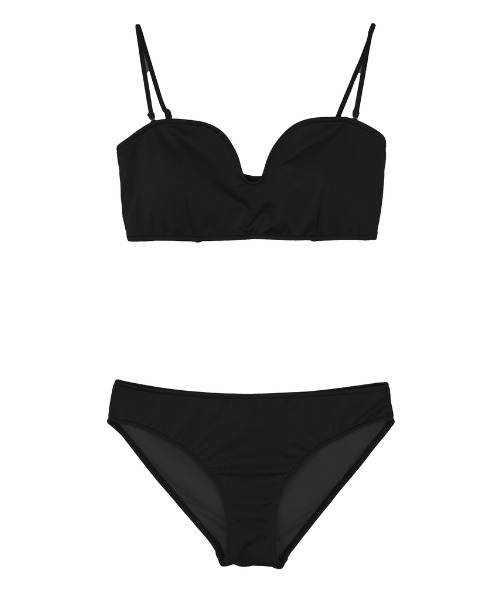 Ameri（アメリ）の「BACK OPEN HOLE SWIMWEAR（水着・レディース・ブラック/ブラウン/ベージュ・MEDIUM/SMALL）」の22枚目の写真