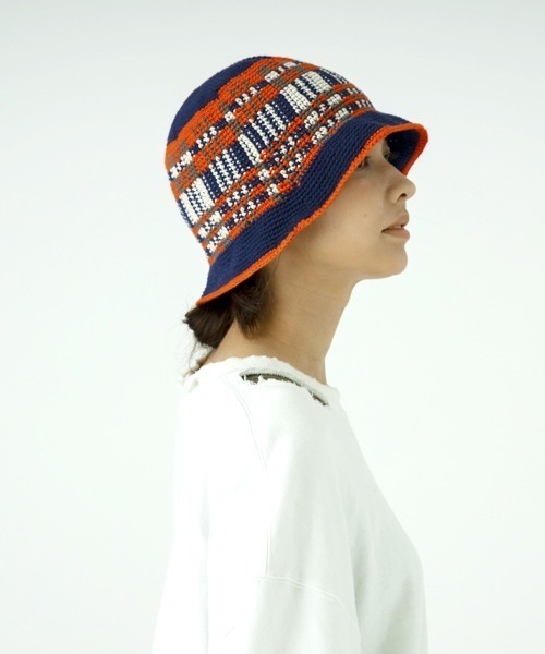 MAISON mou(メゾンムー)の「【SUBLIME/サブライム】FINE HANDKNIT HAT ハンドニット ハットSB241-0422(ハット・レディース・ブラウン/オフホワイト/ネイビー・FREE)」の3枚目の写真
