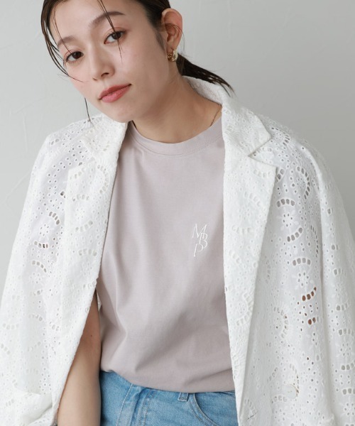 Pierrot(ピエロ)の「【イージーケア】刺繍ロゴTシャツ(Tシャツ/カットソー・レディース・グレー系その他/オフホワイト/ネイビー・L/M)」の10枚目の写真