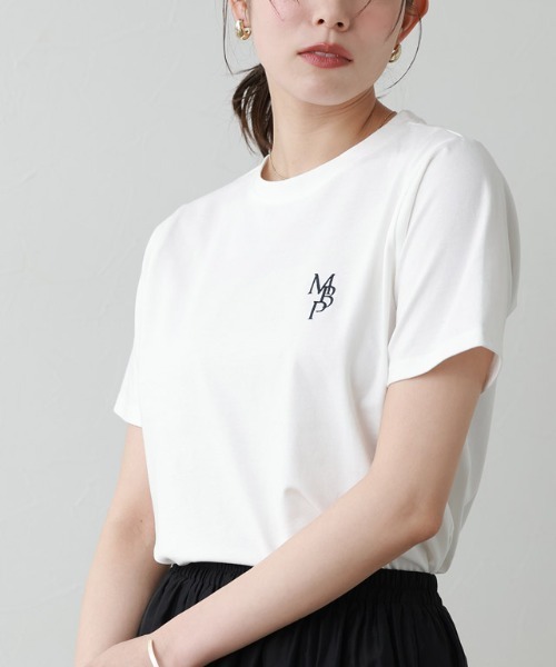 Pierrot(ピエロ)の「【イージーケア】刺繍ロゴTシャツ(Tシャツ/カットソー・レディース・グレー系その他/オフホワイト/ネイビー・L/M)」の5枚目の写真
