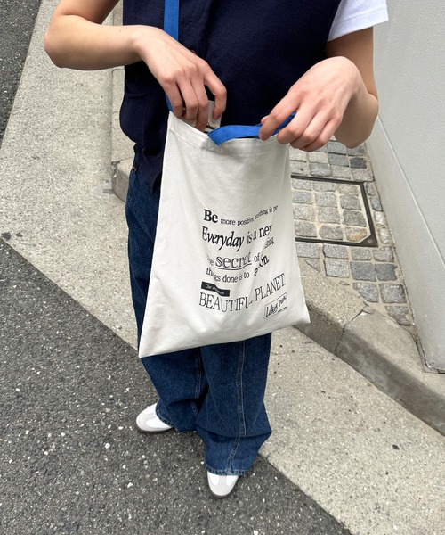 CANAL JEAN（キャナルジーン）の「Lakey Park　Everydayメッセンジャーバッグ（メッセンジャーバッグ・レディース・ナチュラル・ONE SIZE）」の4枚目の写真