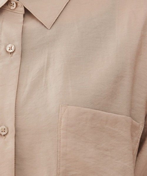 ANGIE（アンジー）の「半袖 シアー シャツ（シャツ/ブラウス・レディース・ライトグレー/ベージュ/スミクロ/オフホワイト・FREE）」の21枚目の写真