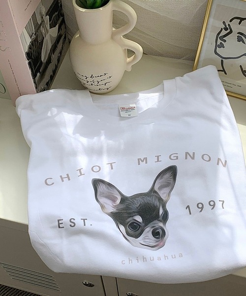 cuorequal(クオレコール)の「犬プリントデザイン半袖Tシャツ(Tシャツ/カットソー・レディース・ホワイト・LARGE/MEDIUM)」の14枚目の写真