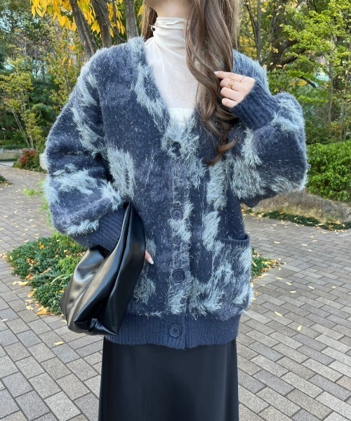 paravion（パラビオン）の「花柄ジャガードカーディガン（カーディガン/ボレロ・レディース・ホワイト/グレー/チャコールグレー・FREE）」の3枚目の写真